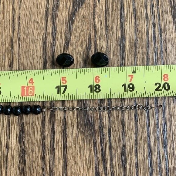 Vintage black faceted bead set - Picture 8 of 8